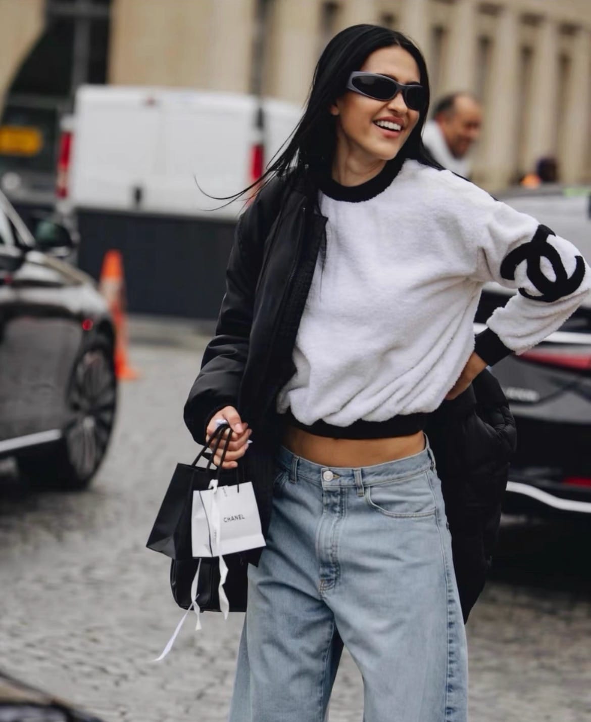 Luxury Promise CHANEL TEDDY TERRY CLOTH SWEATSHIRT FT102340