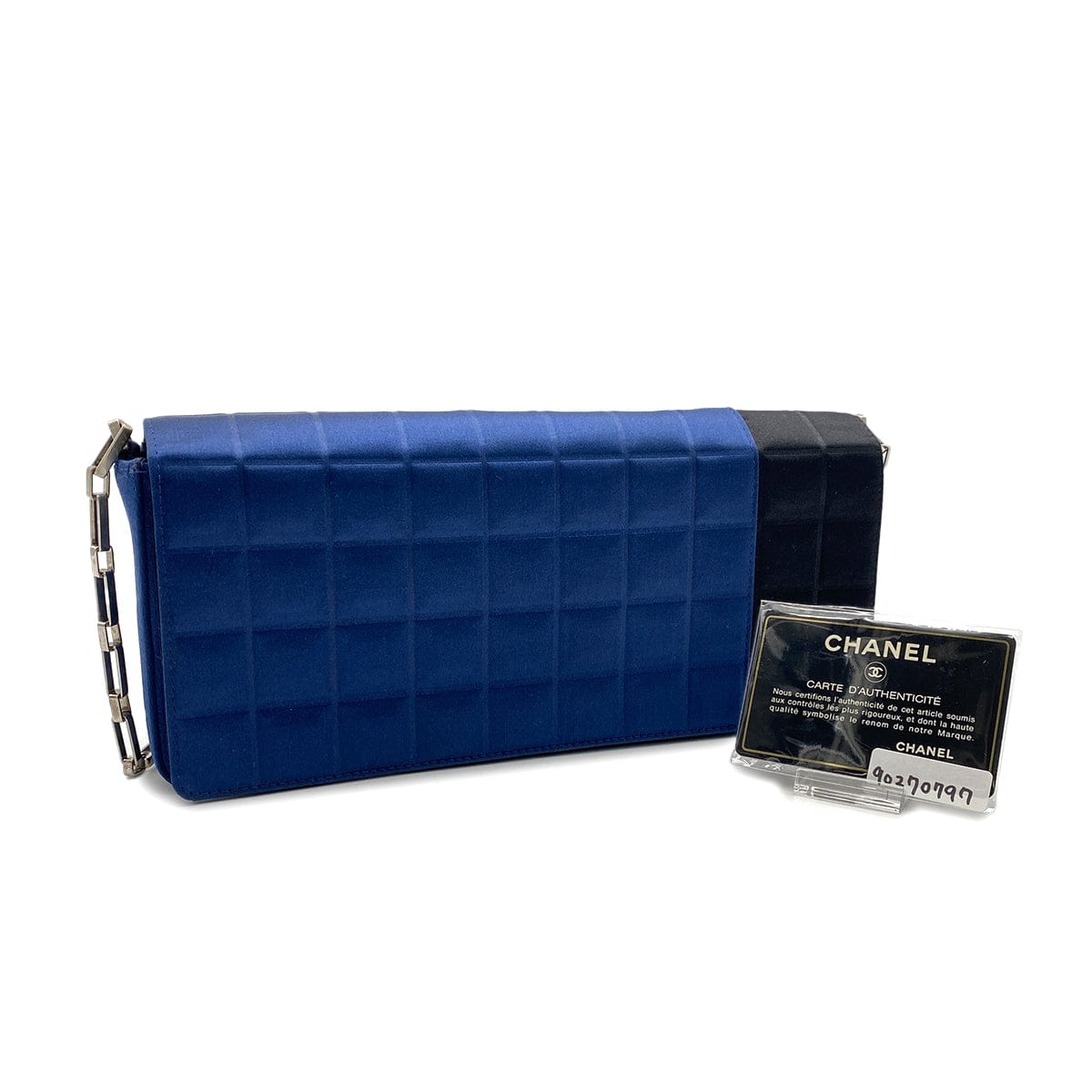 LUXURY PROMISE CHANEL VINTAGE CHOCOLATE BAR CHAIN SHOULDER BAG BLUE BLACK SATIN 90270797