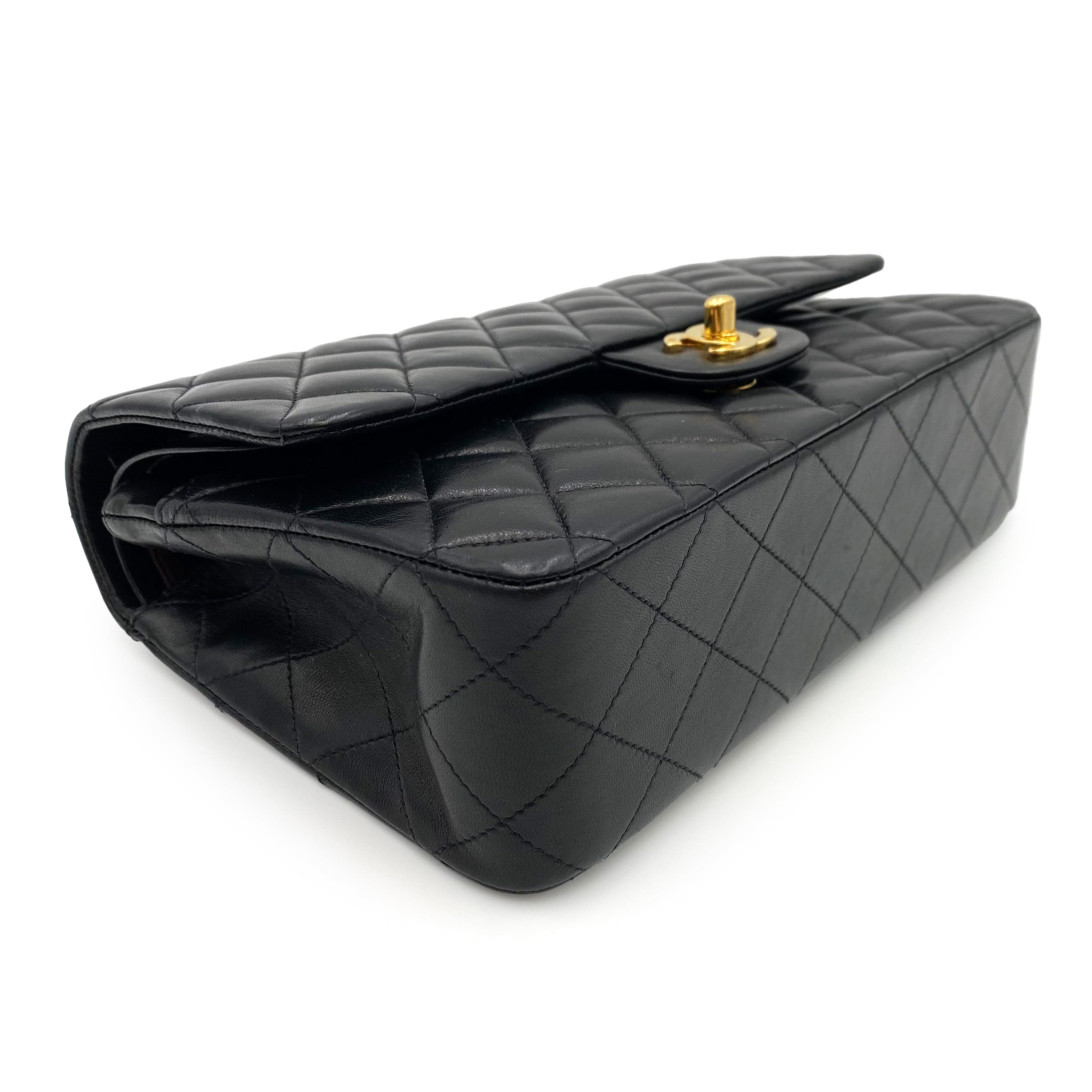 Luxury Promise CHANEL VINTAGE CLASSIC FLAP MEDIUM CHAIN SHOULDER BAG BLACK LAMB SKIN 90233728