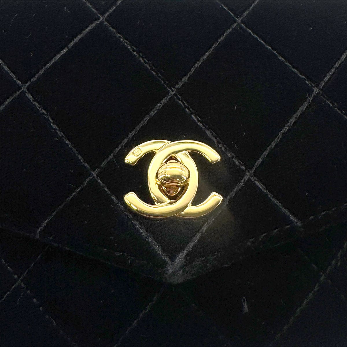 LUXURY PROMISE CHANEL VINTAGE COCOMARK VELOUR BELT BAG BLACK 90272955