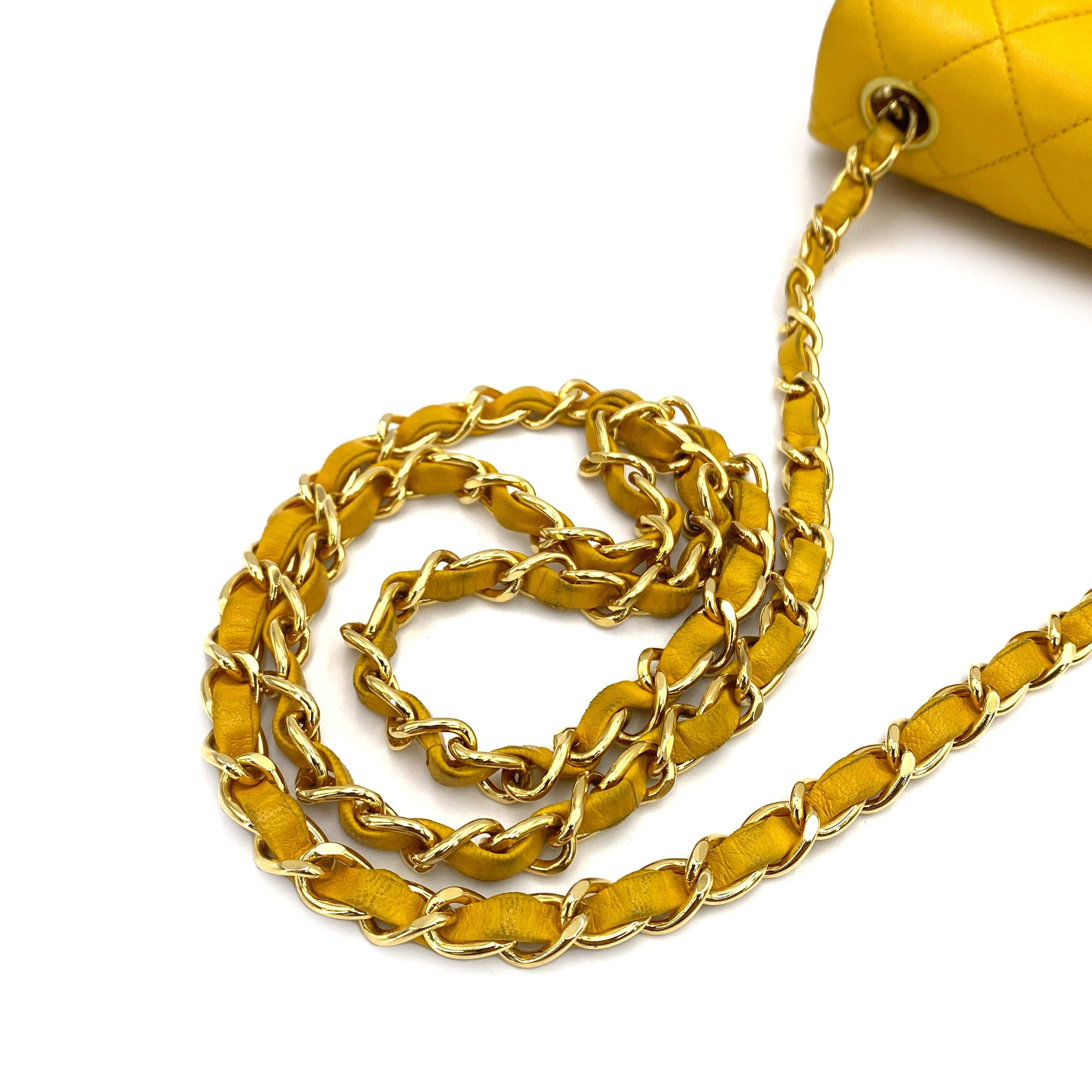 LUXURY PROMISE CHANEL VINTAGE MINI SQUARE 17 CHAIN SHOULDER BAG YELLOW LAMB SKIN 90249820