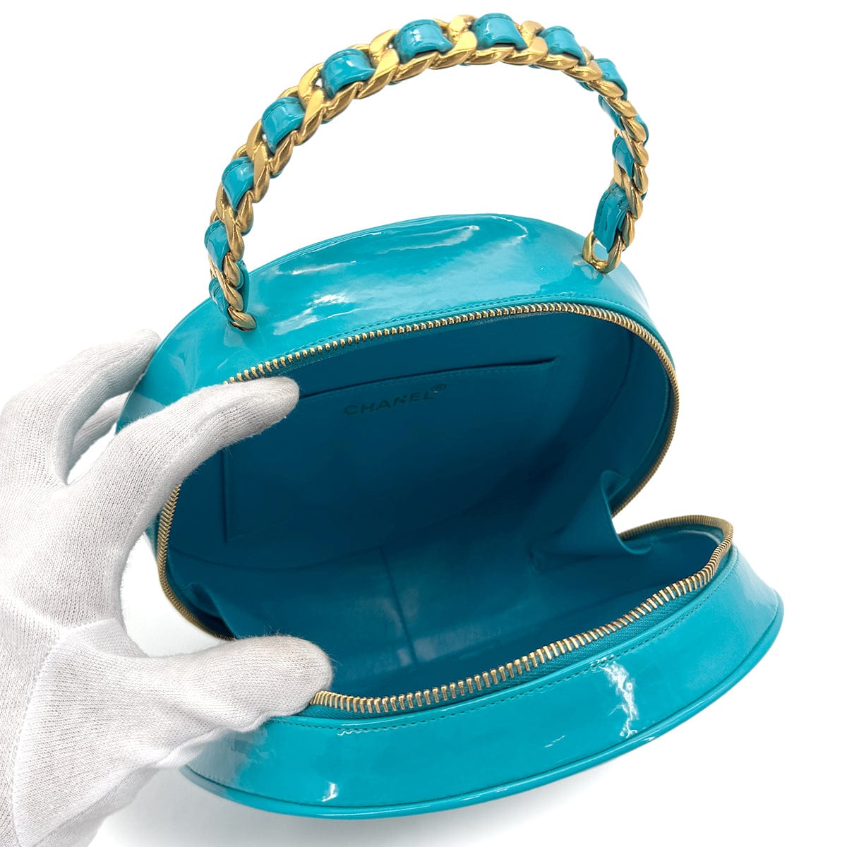LUXURY PROMISE CHANEL VINTAGE ROUND VANITY HAND BAG BLUE ENAMEL 90274190