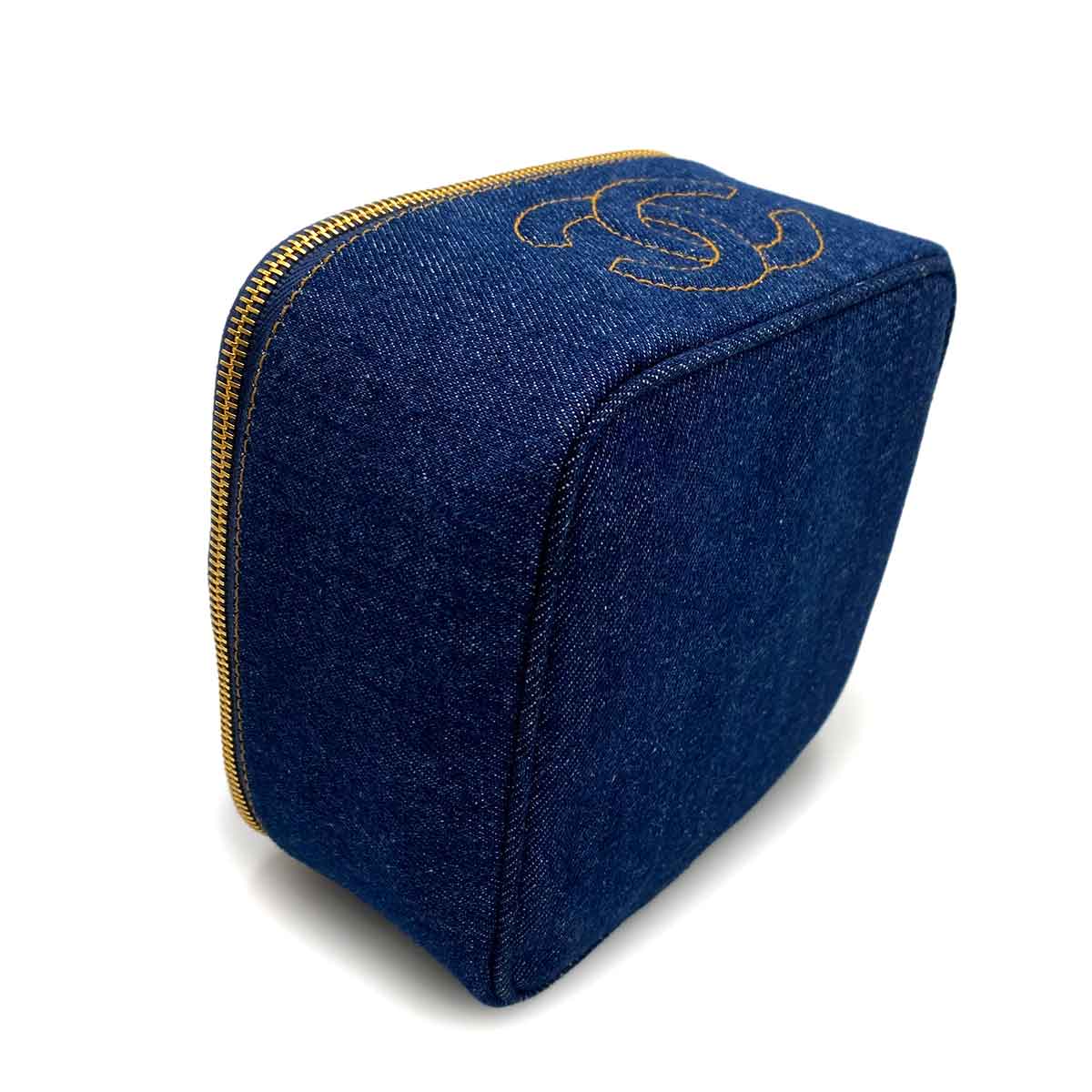 LUXURY PROMISE CHANEL VINTAGE VANITY HAND BAG BLUE DENIM 90233667