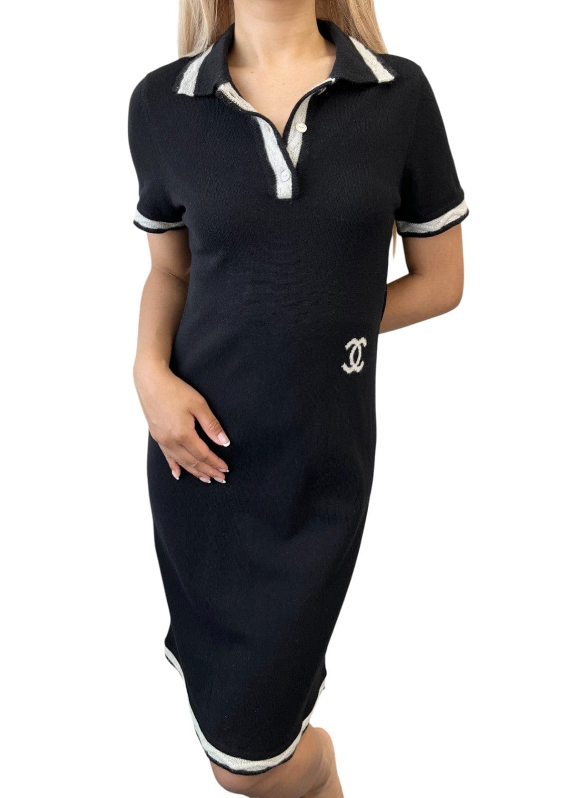 Luxury Promise CHANEL Vintage 04A CC Logo Knit Dress One-piece #34 Black Gray Cashmere Button