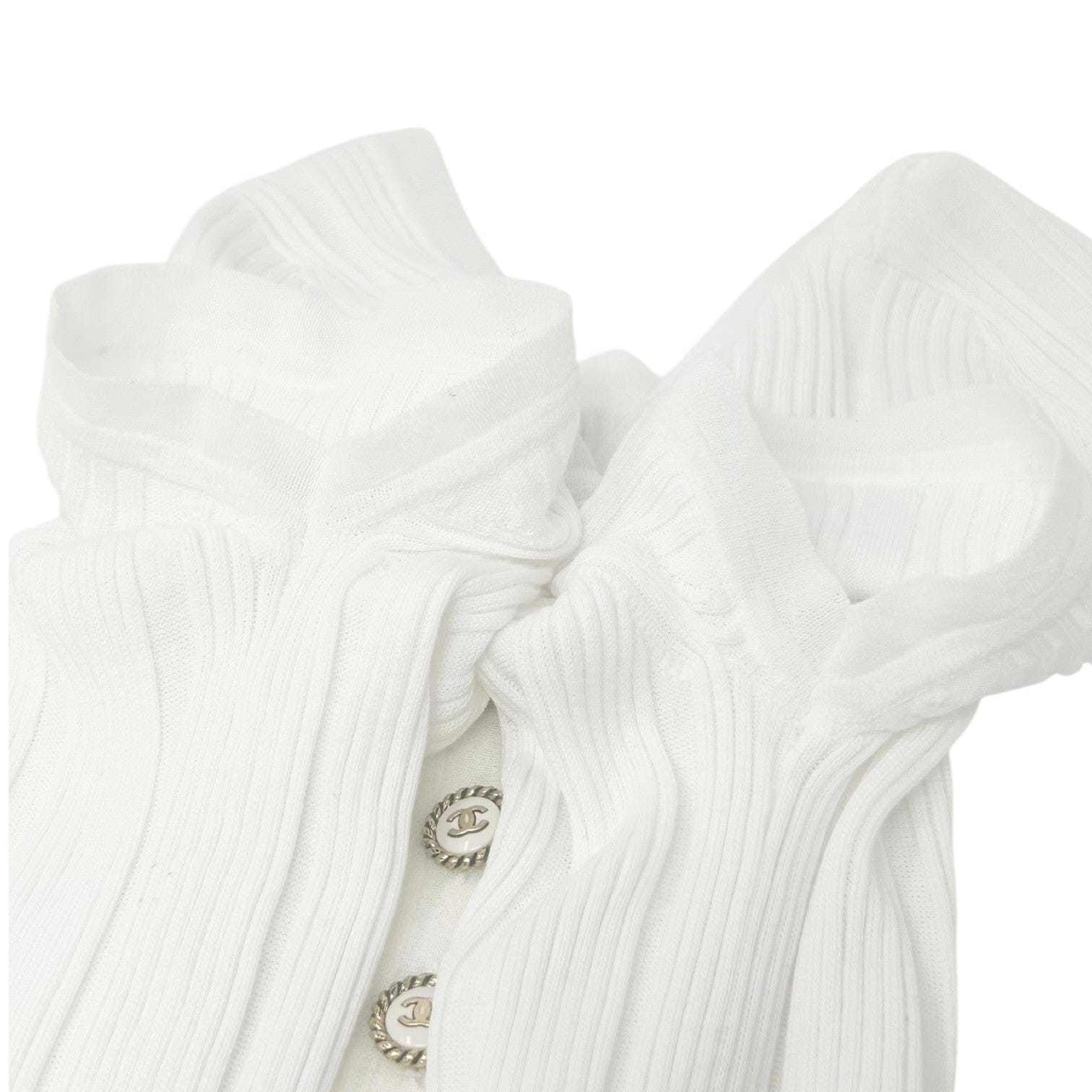 Luxury Promise CHANEL Vintage 07P CC Logo Knit Top Button Short Sleeve #38 White Gold Cotton