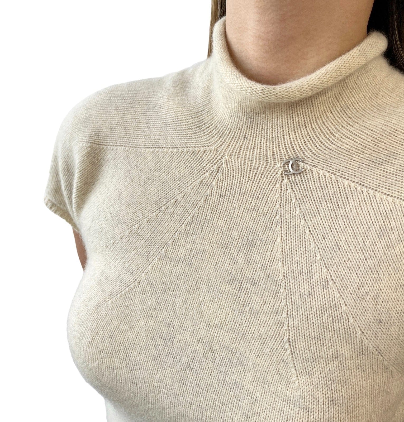 Luxury Promise CHANEL Vintage 99P CC Logo Turtleneck Knit T-shirt Top #42 Cream Cashmere