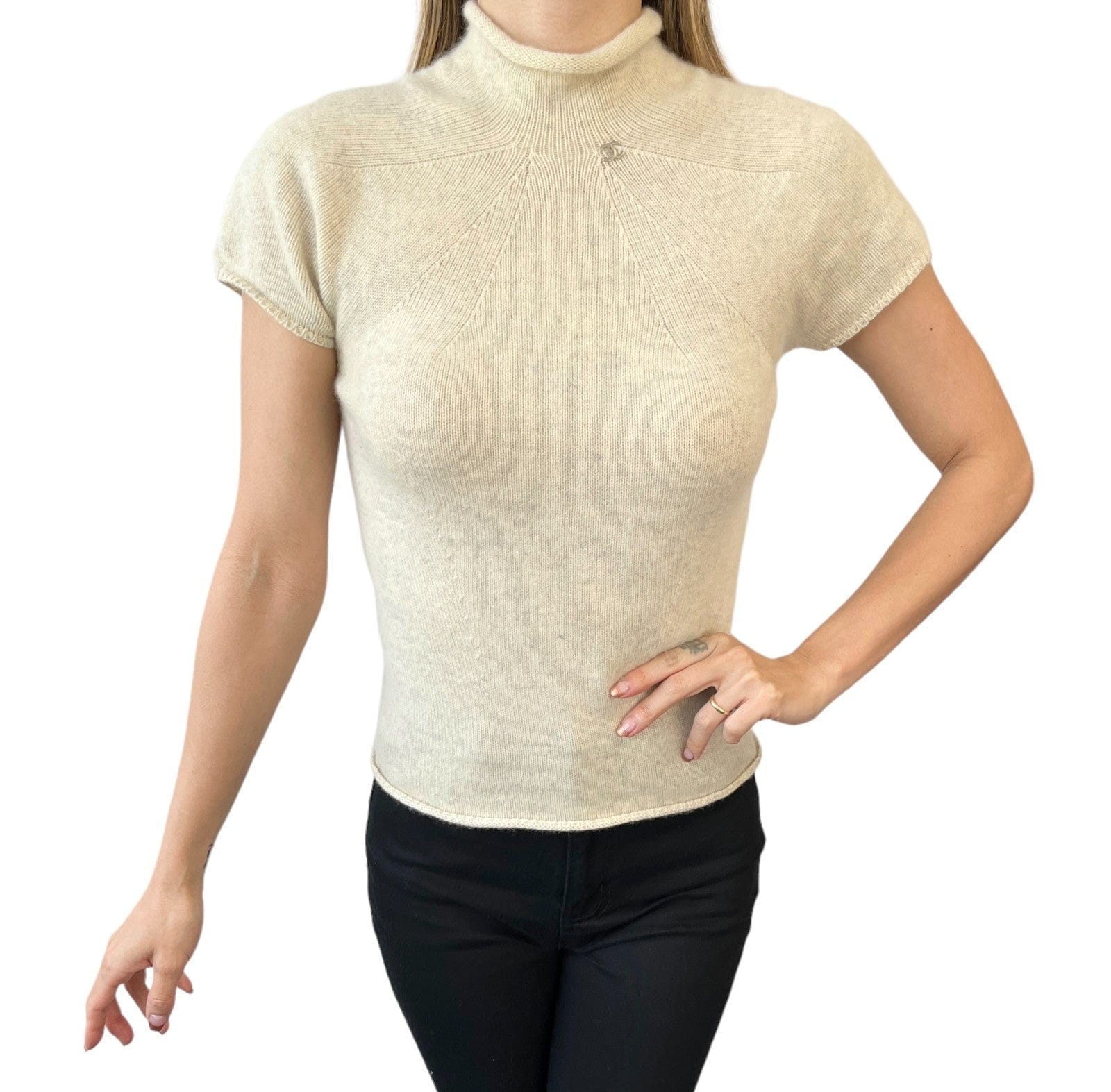 Luxury Promise CHANEL Vintage 99P CC Logo Turtleneck Knit T-shirt Top #42 Cream Cashmere