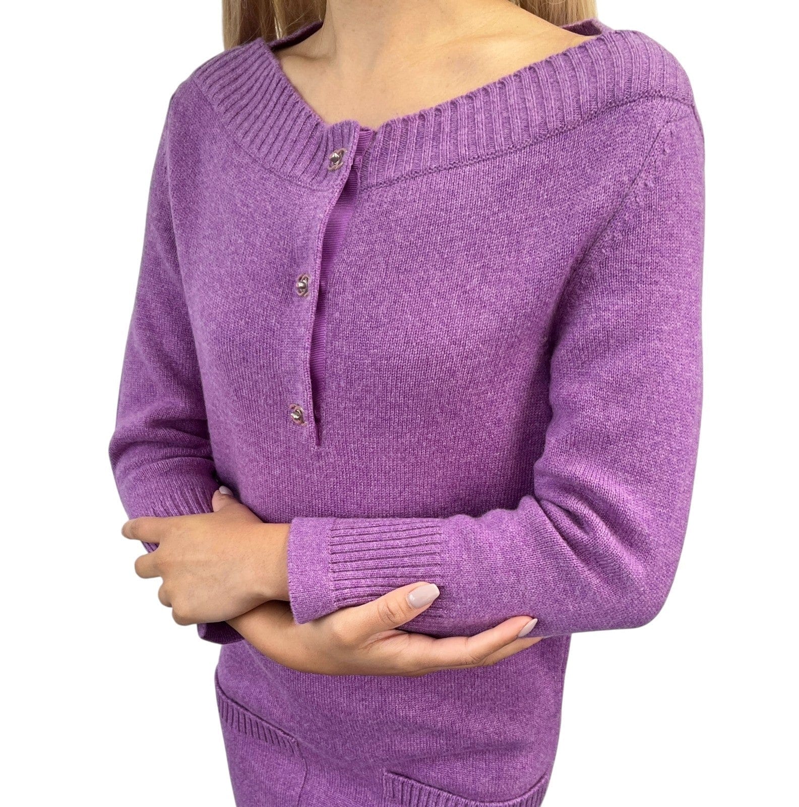 Luxury Promise CHANEL Vintage P44445 CC Turnlock Logo Sweater Dress #34 Cashmere Purple Silver