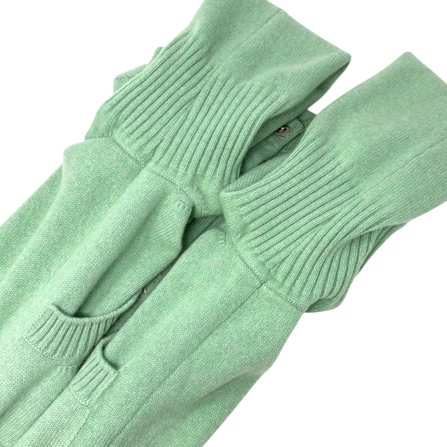 Luxury Promise CHANEL Vintage P52425 CC Turnlock Logo Knit Cardigan Dress #38 Cashmere Green