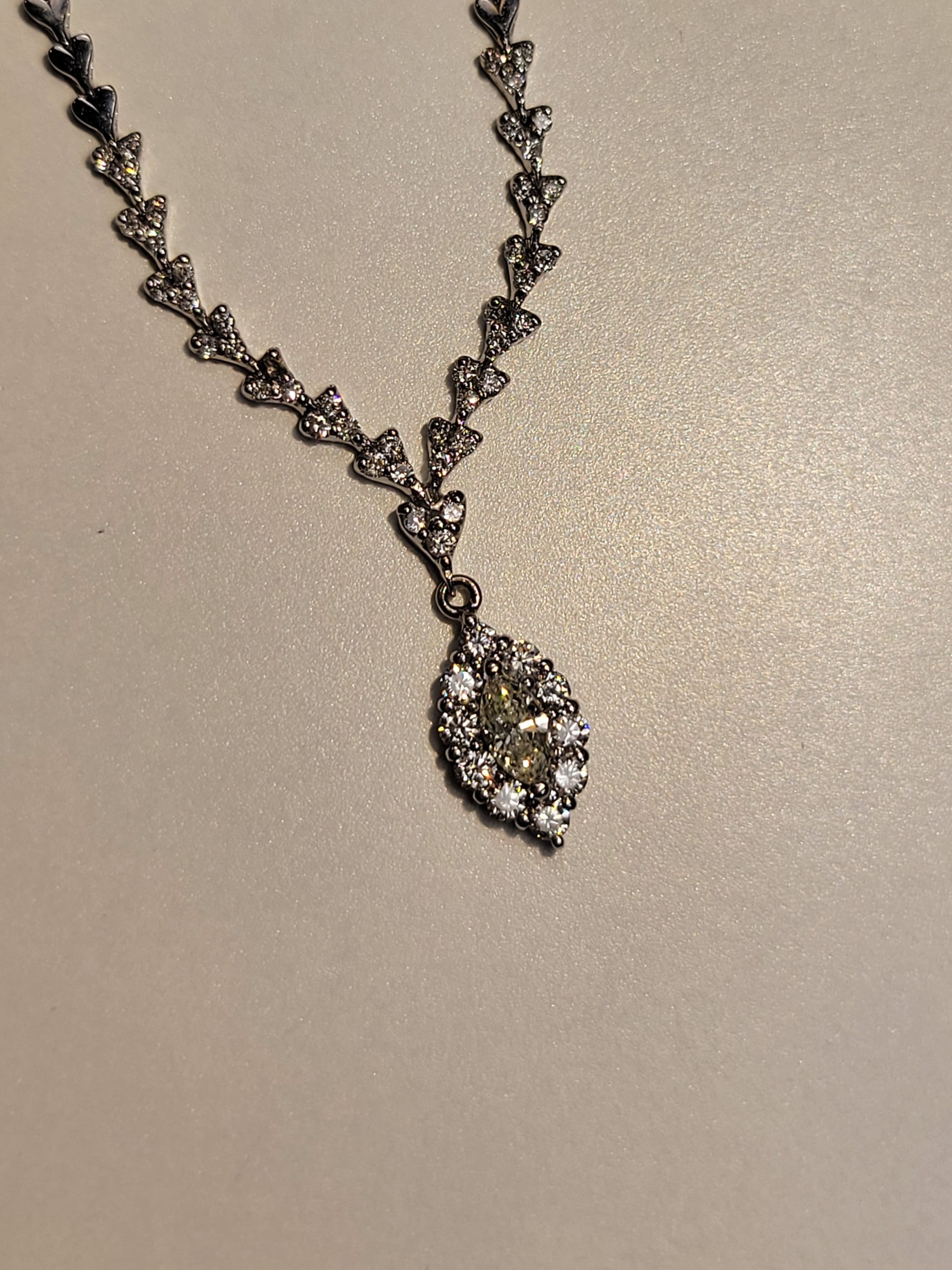 Luxury Promise Diamond Necklace in 18K - D0.295ct - 0.72ct (44cm) 4993 JJC0564