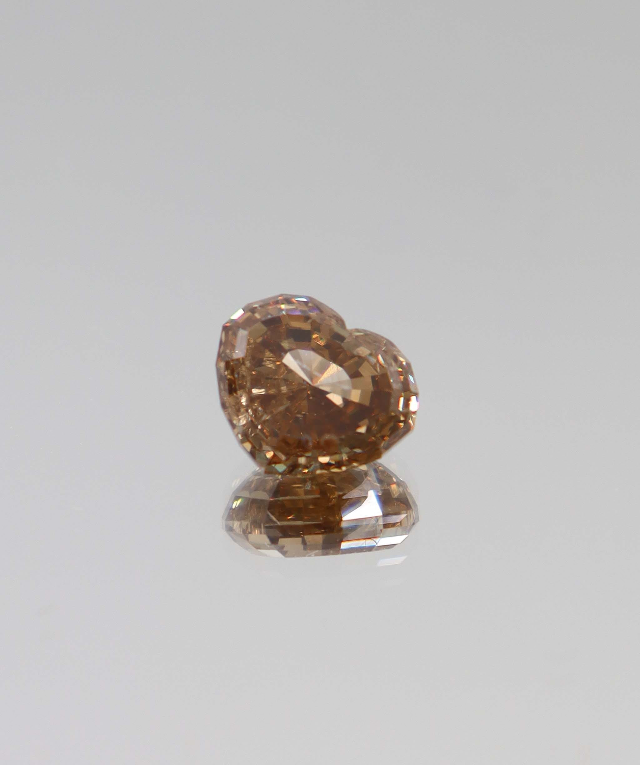 Luxury Promise 3.02ct purplish-orange antique heart-shape diamond DXBCS4378
