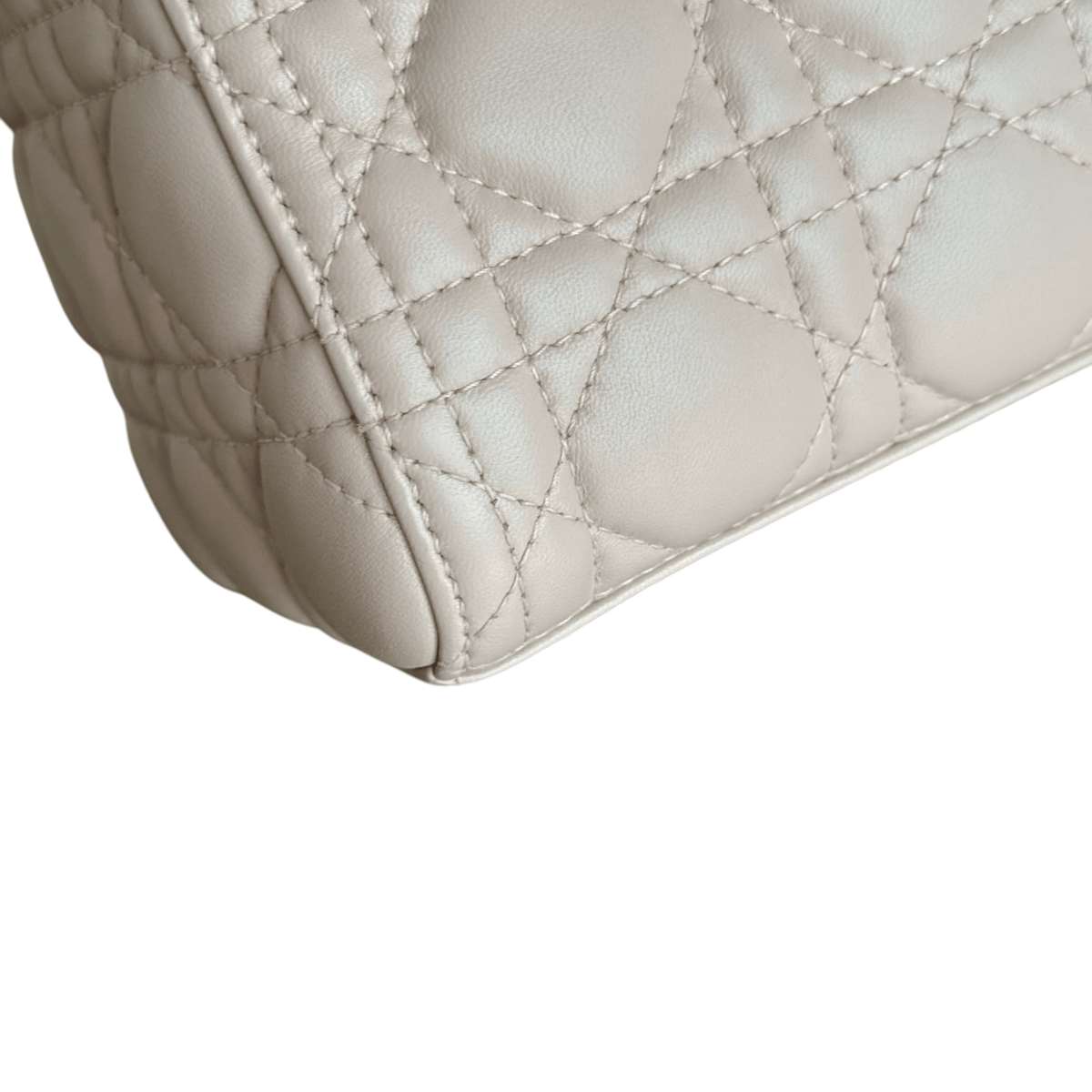 Luxury Promise Dior Lady Medium Cannage Lambskin Light Pink Gold Hardware