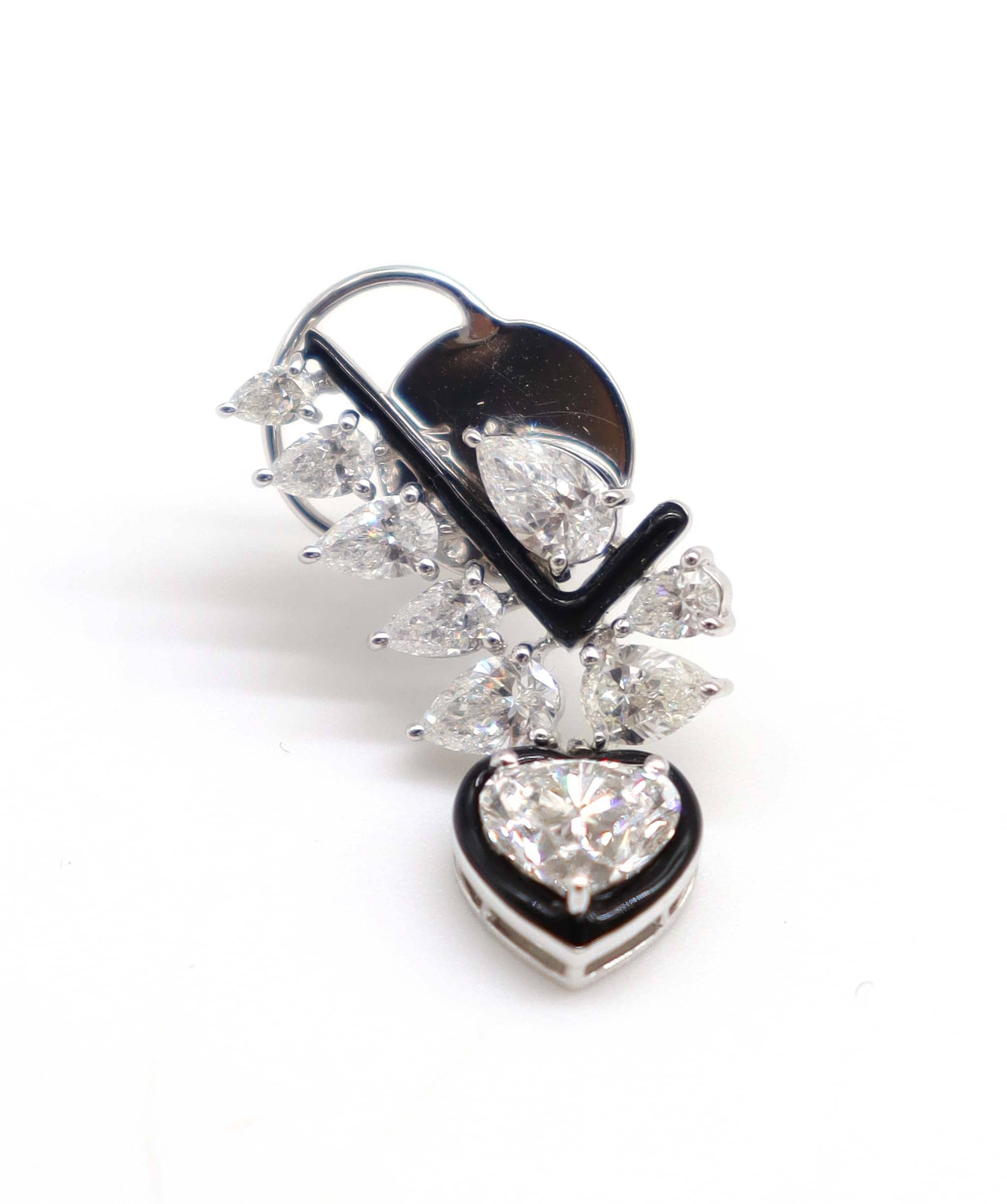 Luxury Promise EARRING GOLD WT 5.5 DIA WT 3.66