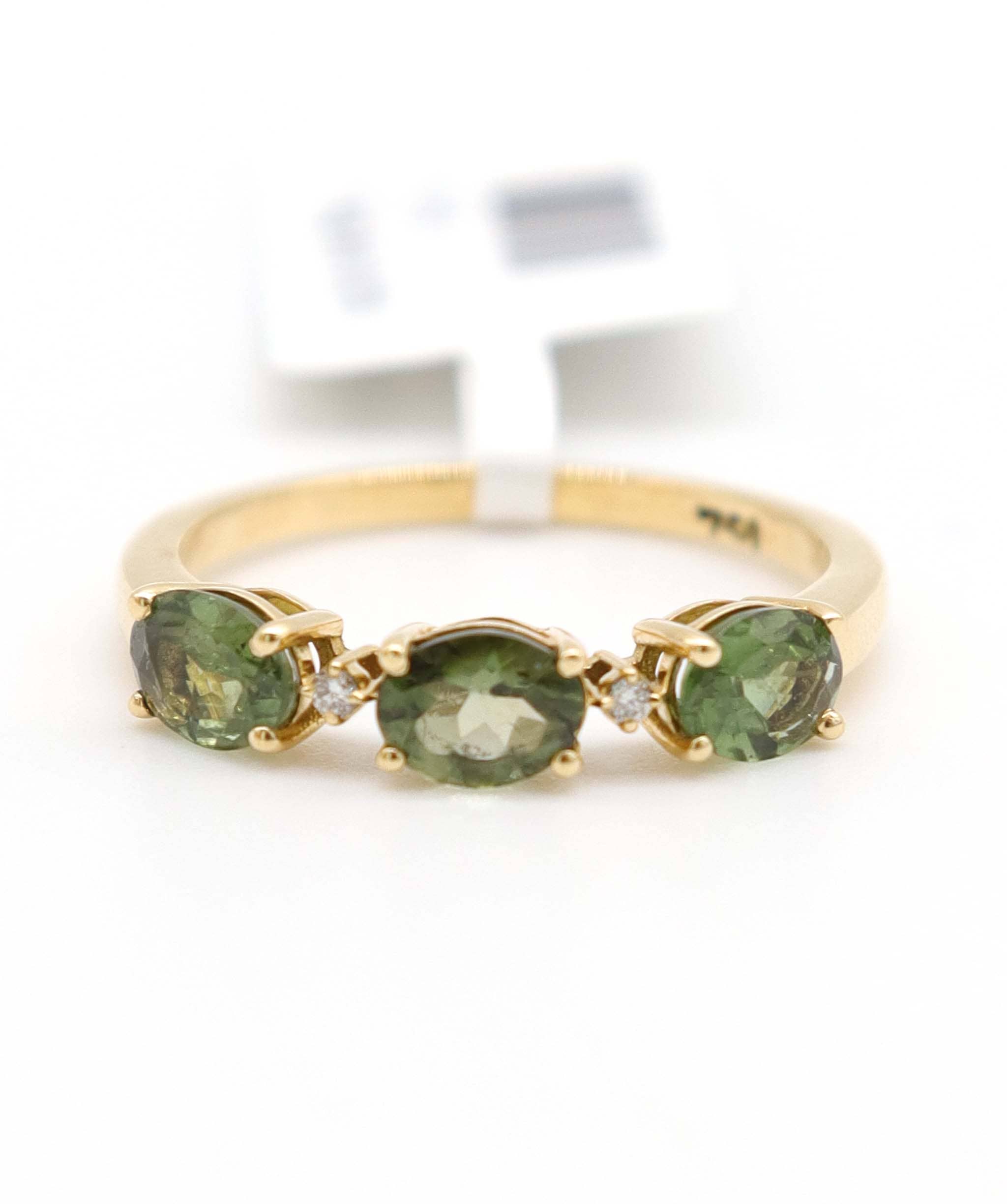 Luxury Promise 0.95ct Tourmaline Diamond Ring in 18K Yellow Gold DXBCS5071