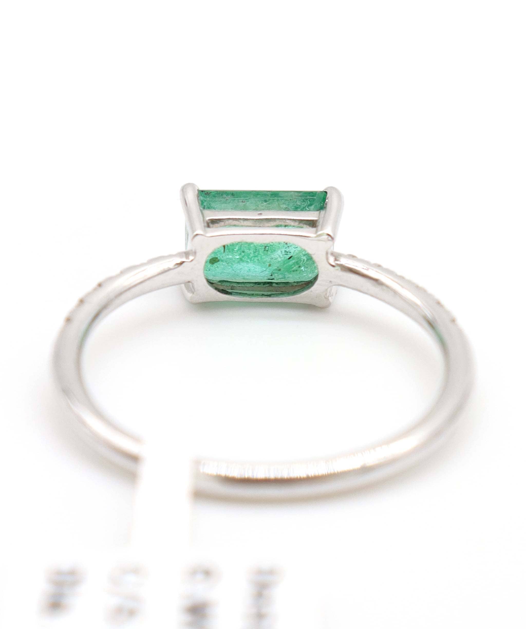 Luxury Promise 1.11ct Emerald Diamond Ring in 18K White Gold DXBCS5096