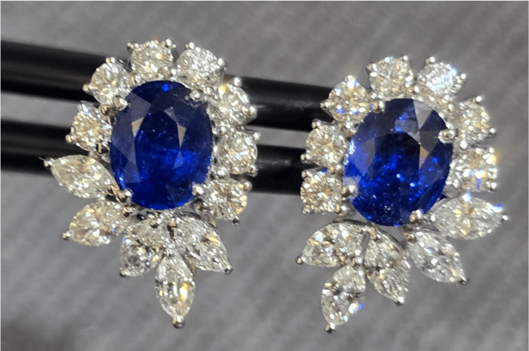 Luxury Promise 1.76ct Unheated Burma Sapphire Earrings SYCB19