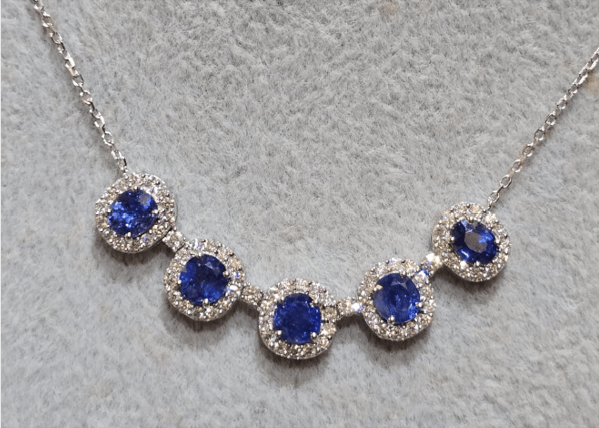 Luxury Promise 2.58ct Sapphire Necklace (5pcs design) SYCB44