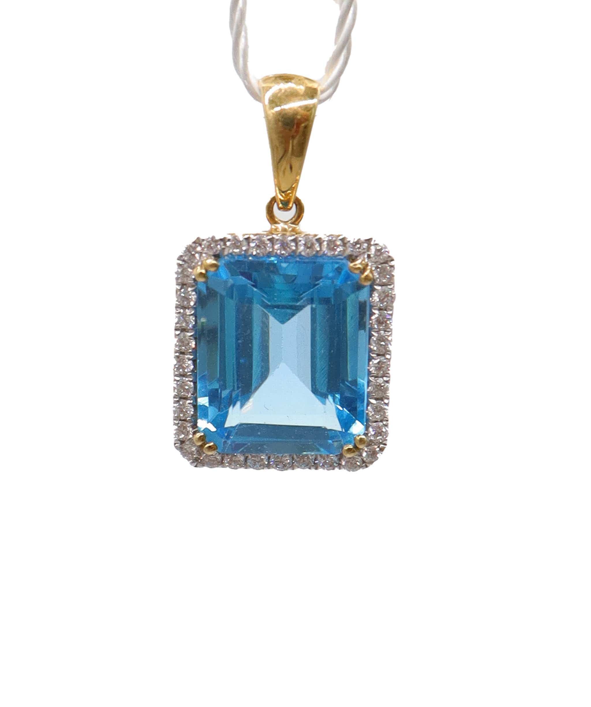 Luxury Promise 6.74ct Blue Topaz Diamond Pendant in 18K Yellow Gold DXBCS5078