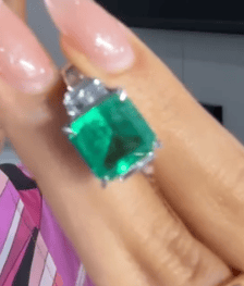 Luxury Promise Pt900 Emerald Ring J0706UQ2EA