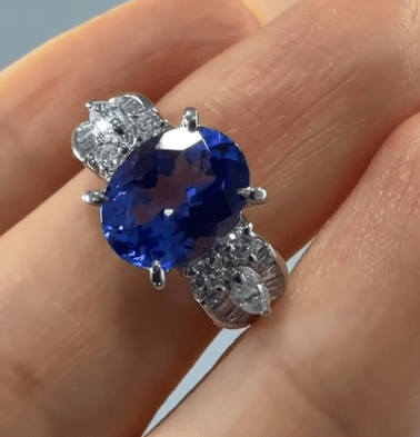 Luxury Promise Pt900 Tanzanite Ring J06043CUR8