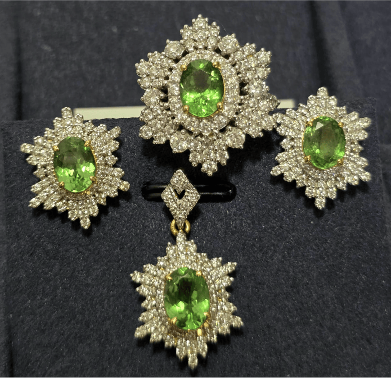 Luxury Promise Tsavorite Garnet Earrings, Ring, Pendant Set SYCB28