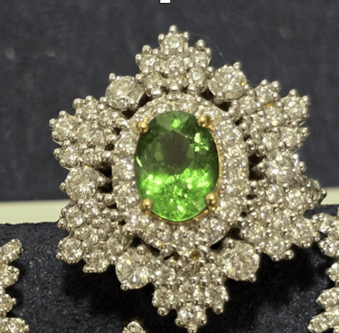 Luxury Promise Tsavorite Garnet Ring SYCB28b