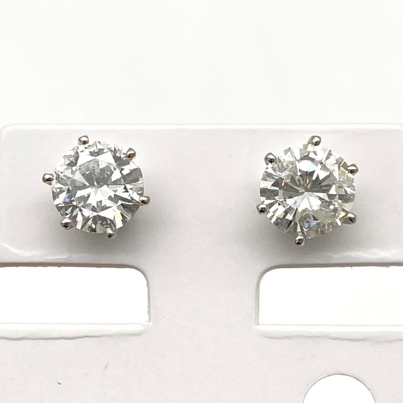 LUXURY PROMISE H-I1-FPt900 Diamond Pierced Earrings D1.1 D1.018 2.2 Medium Mirror*2 52017