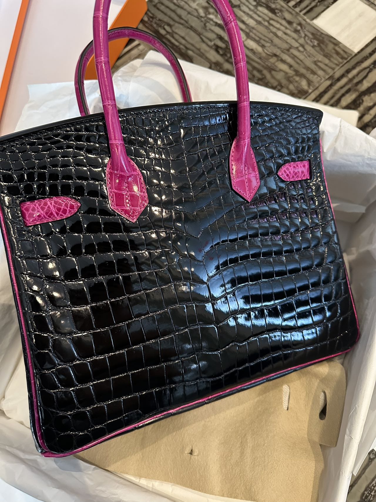 LUXURY PROMISE Hermès Birkin 30 Touch Black & J5 Shiny Crocodile Skin Palladium Hardware