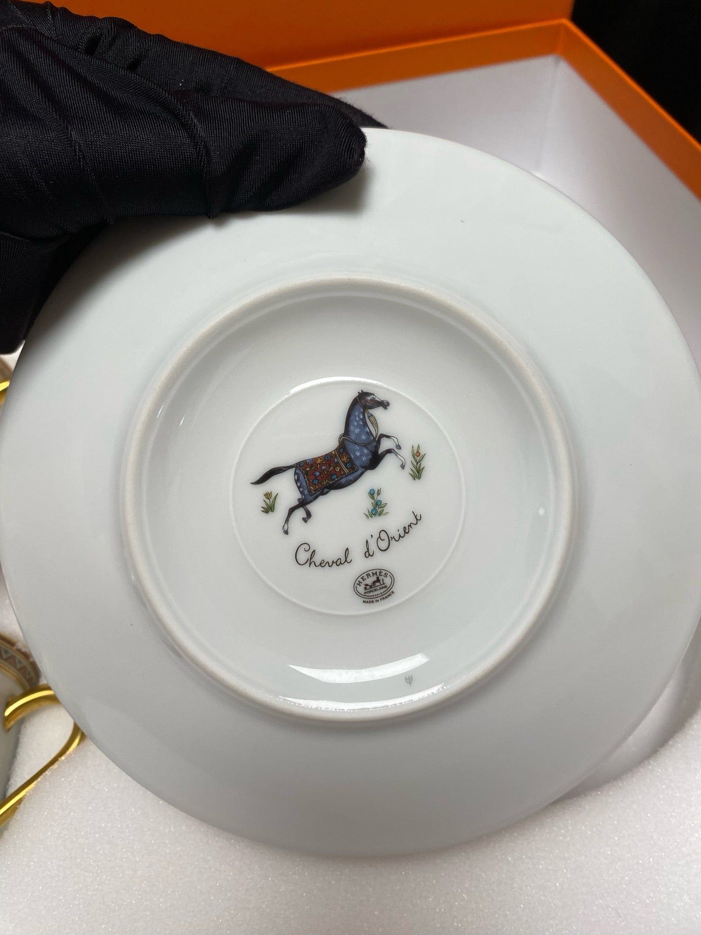 Luxury Promise Hermès "Cheval d'Orient" Coffee Cup & Saucer Set