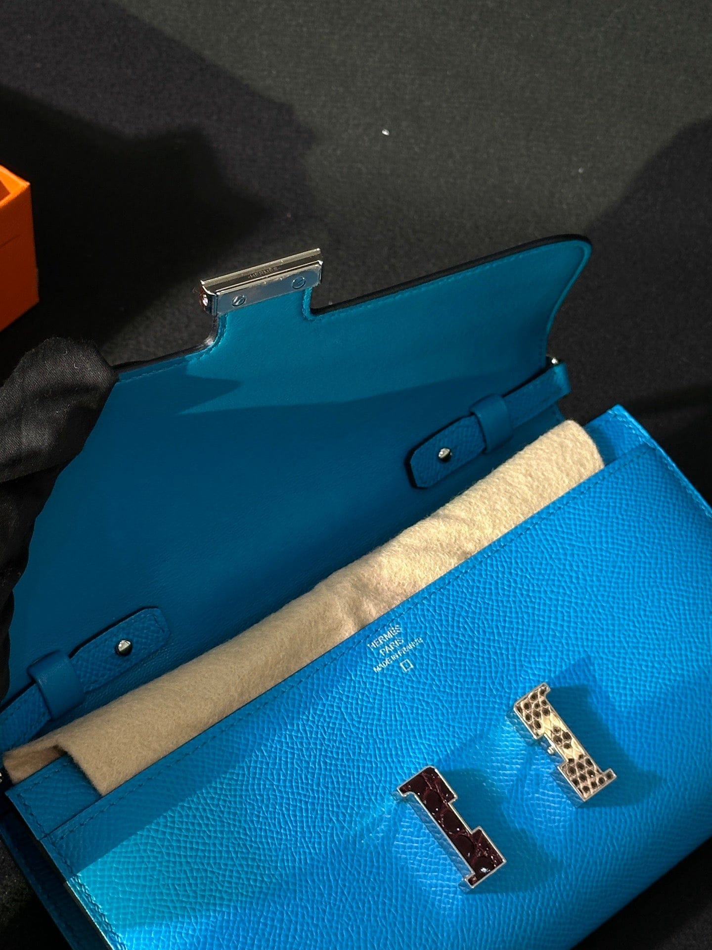 Luxury Promise Hermès Constance Long To Go Epsom Florida Blue Exotic Hardware Stamp Z – Full Set