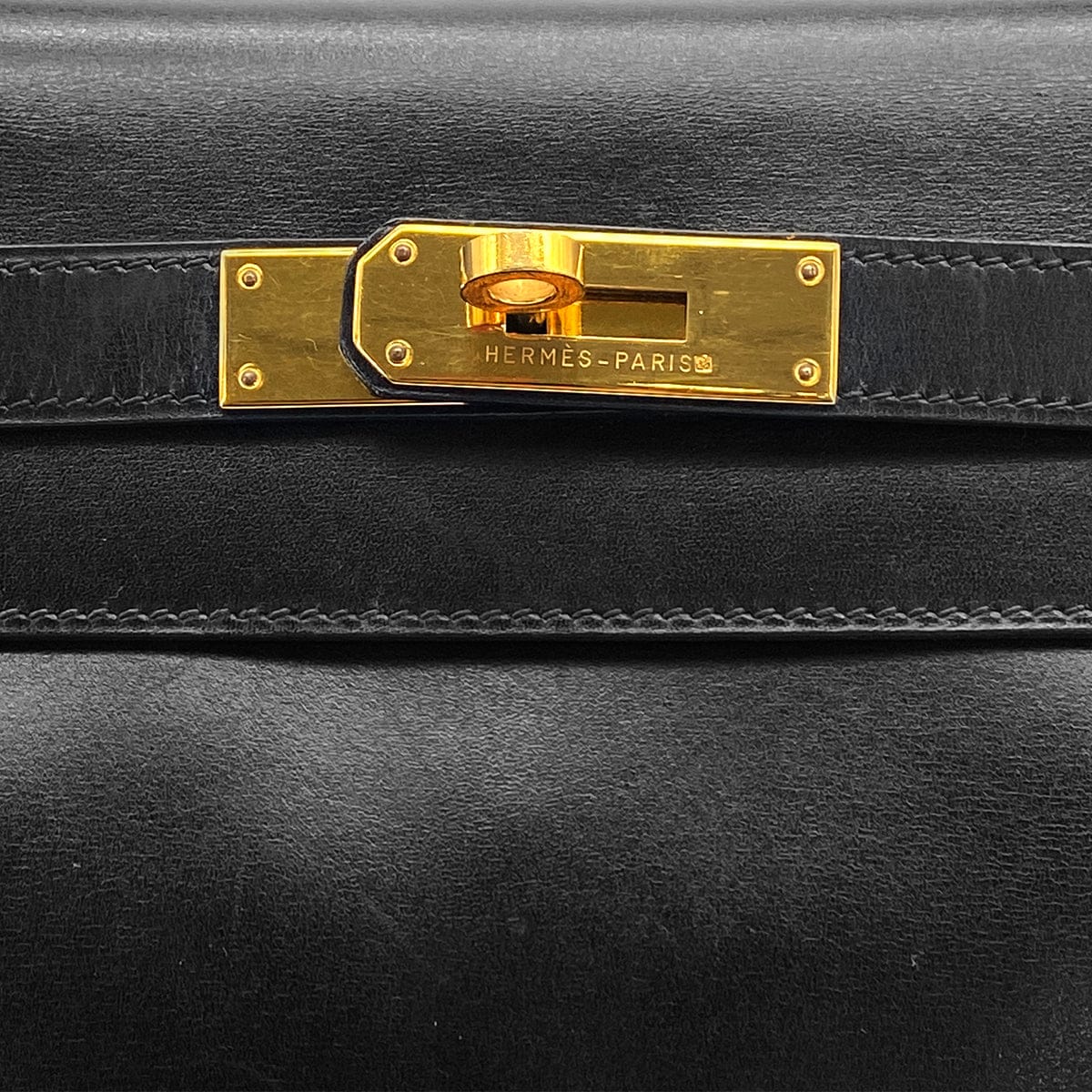 LUXURY PROMISE HERMES KELLY 32 RETOURNE BLACK BOXCALF HAND SHOULDER BAG 1994 CIRCLE X GOLD HARDWARE 90324739