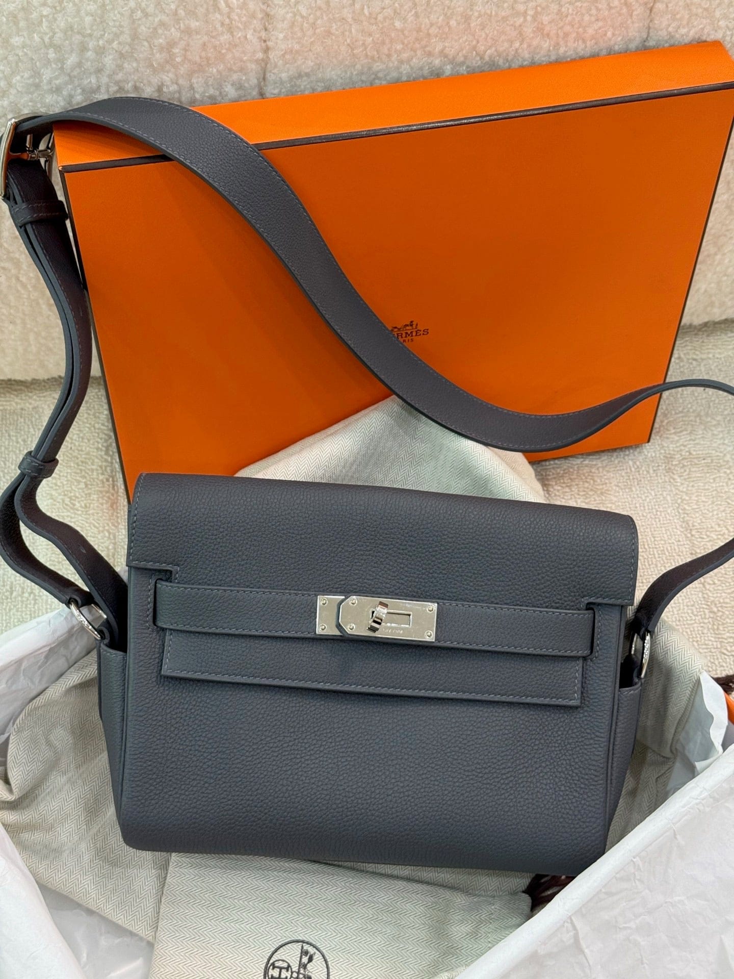 LUXURY PROMISE Hermès Kelly Messenger Adoris Togo Leather – Stamp K