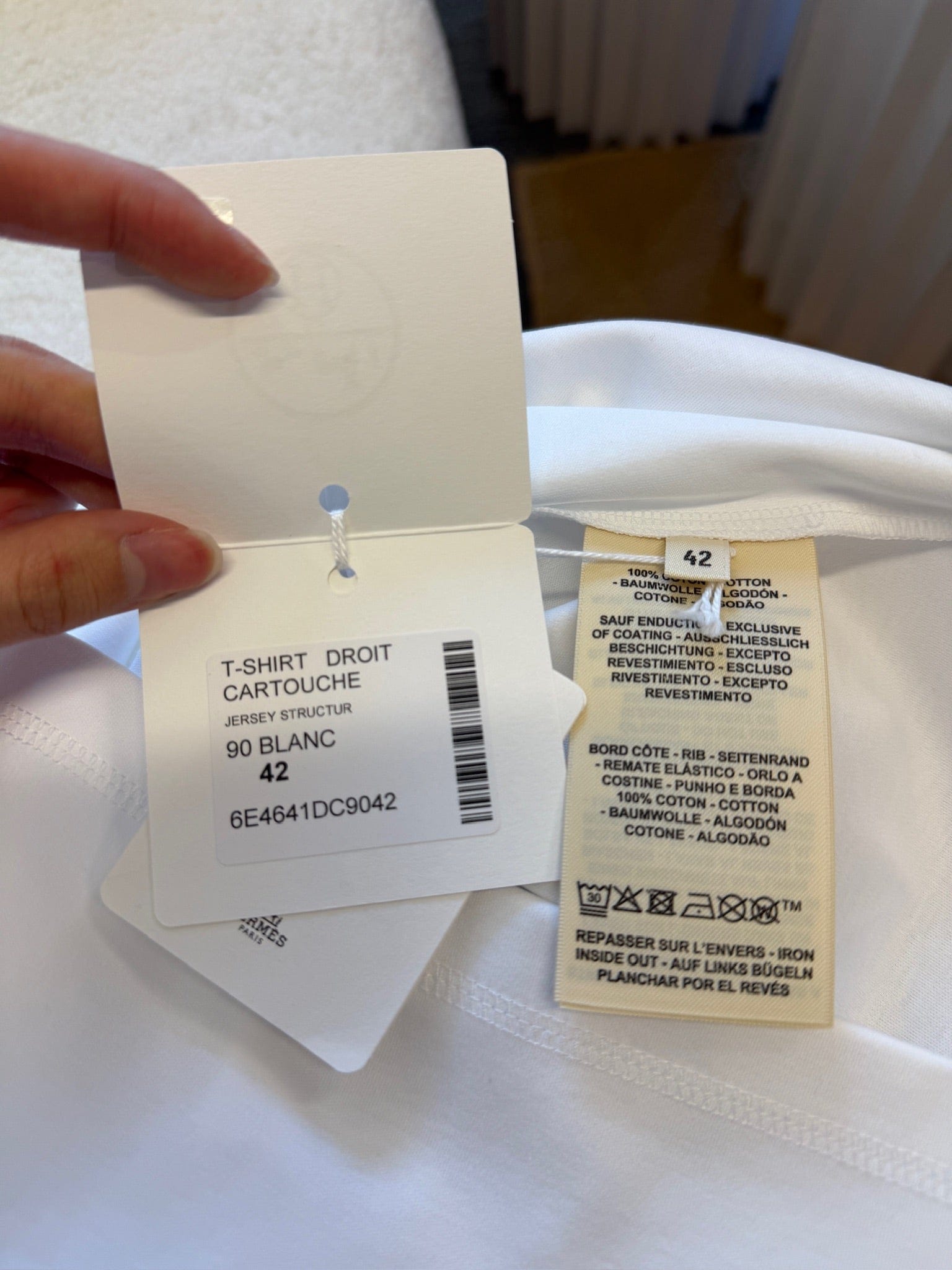 Luxury Promise Hermes T-shirt size 42 new with tag