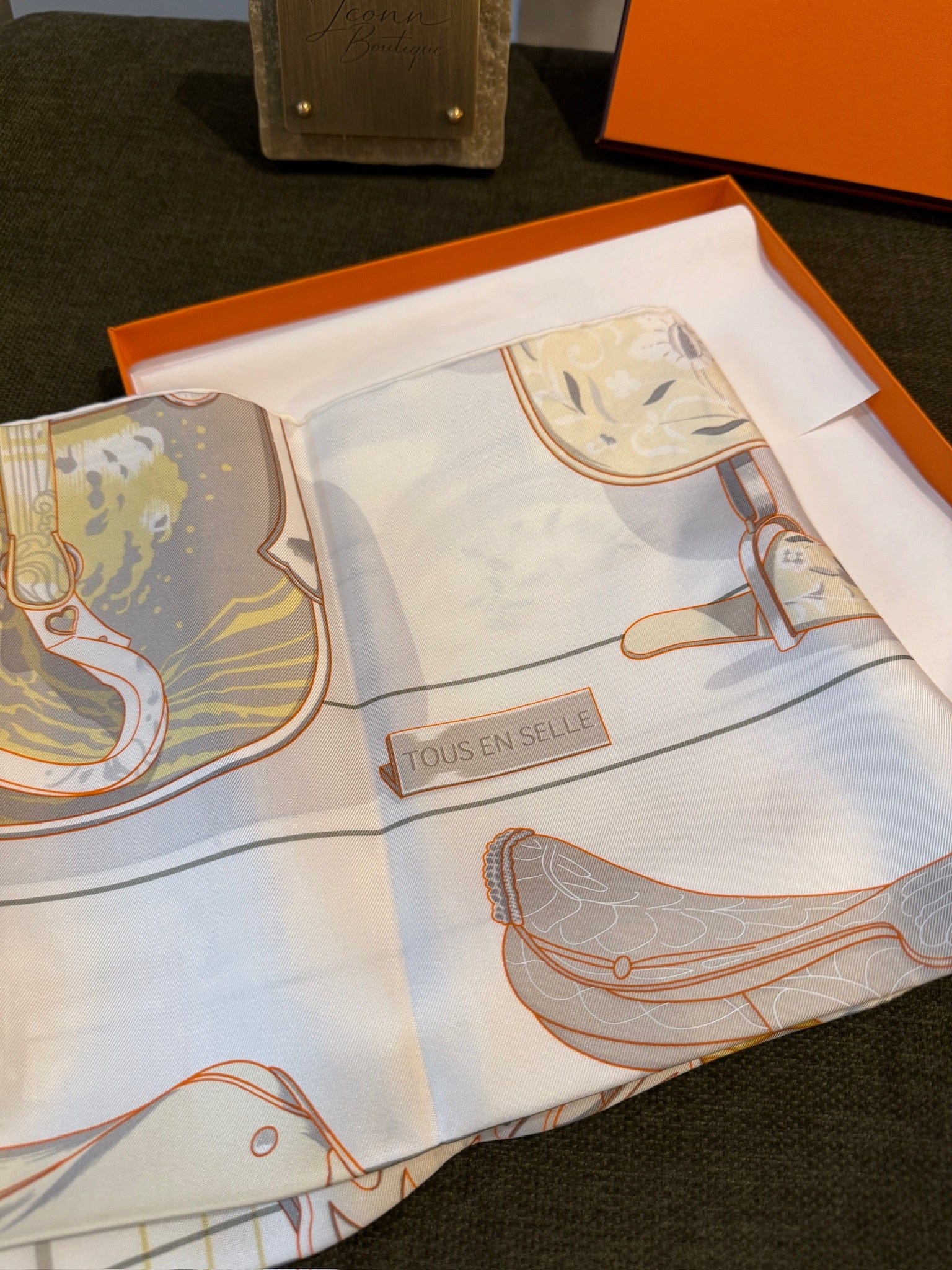 Luxury Promise HERMES Tous en Selle scarf 90 cm