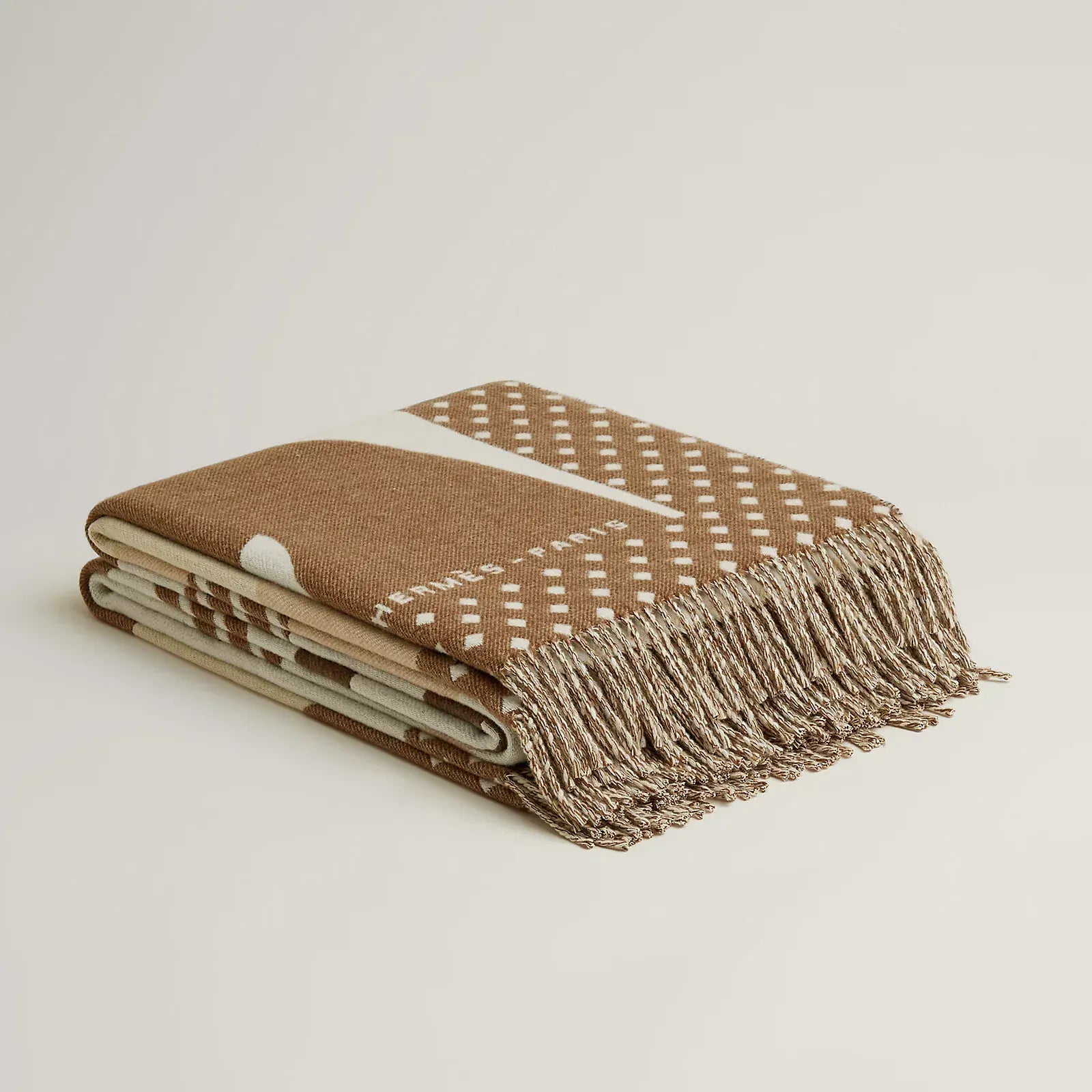 LUXURY PROMISE HERMÈS LES OBJETS DU FAUBOURG BLANKET Cisal & Coquillage
