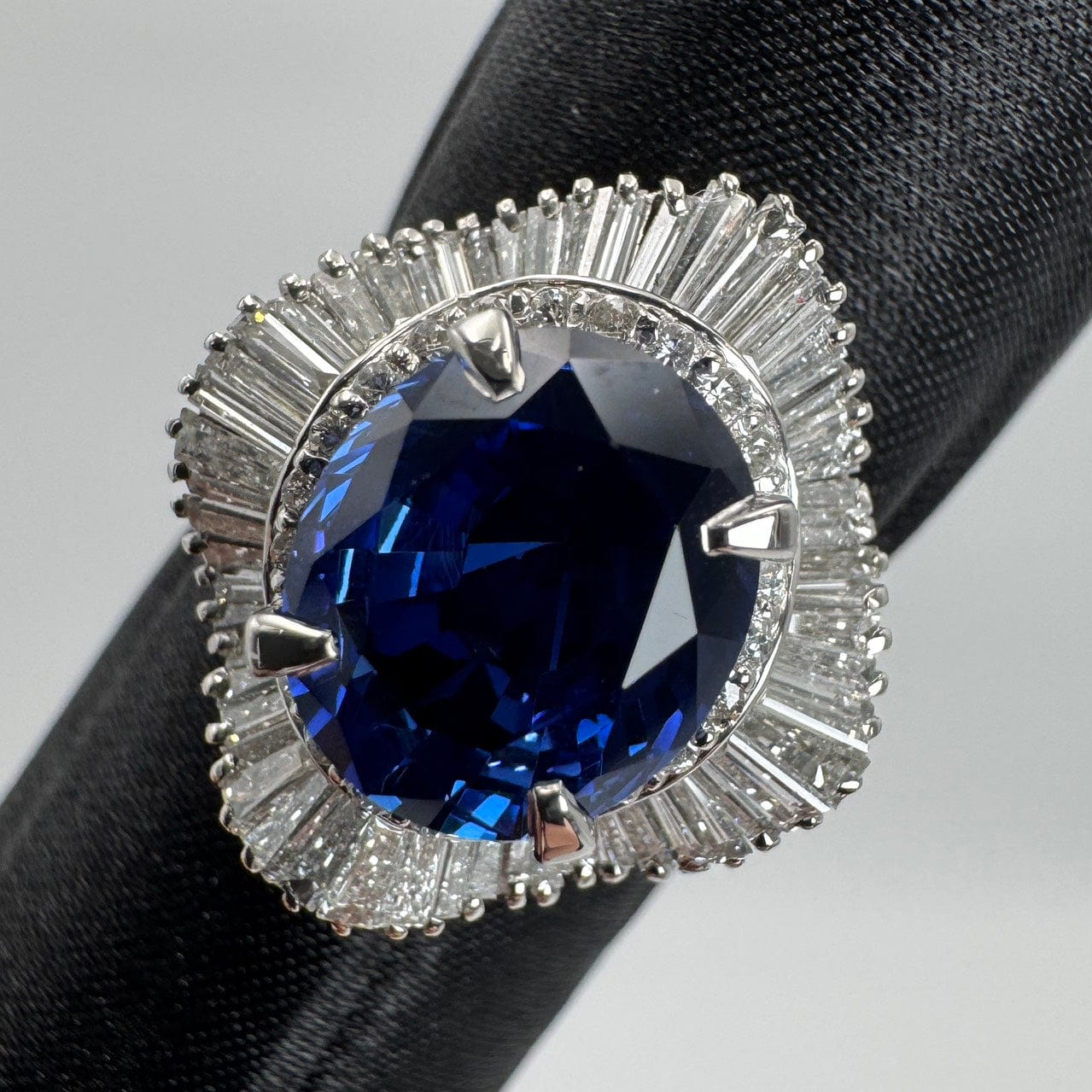 Luxury Promise Japan 46323 Pt900 Sapphire Ring S3.97 D1.18 14g GRJ So