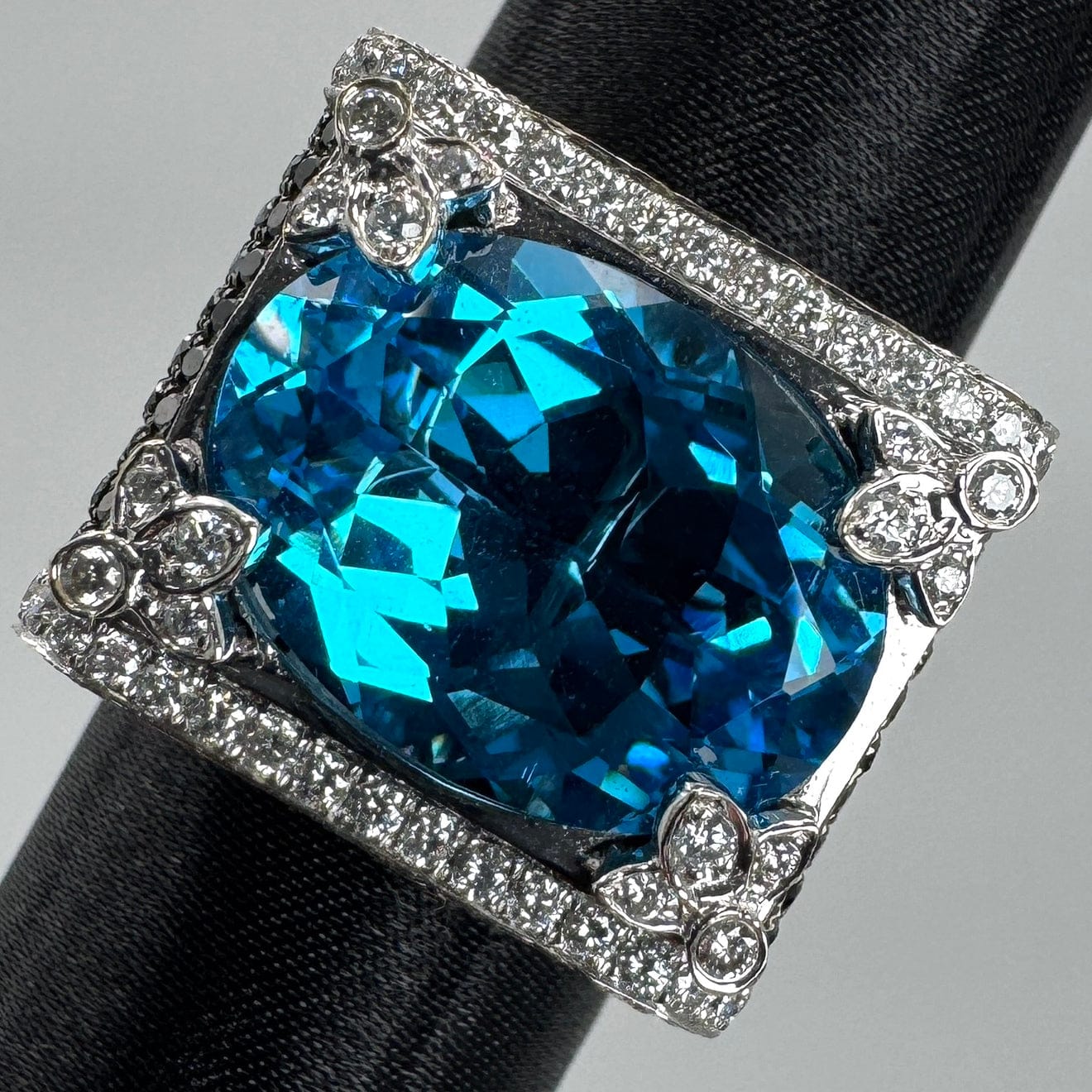 Luxury Promise Japan 46829 750 Blue Pearl Ring BTP13.75 D2.70 16.1g