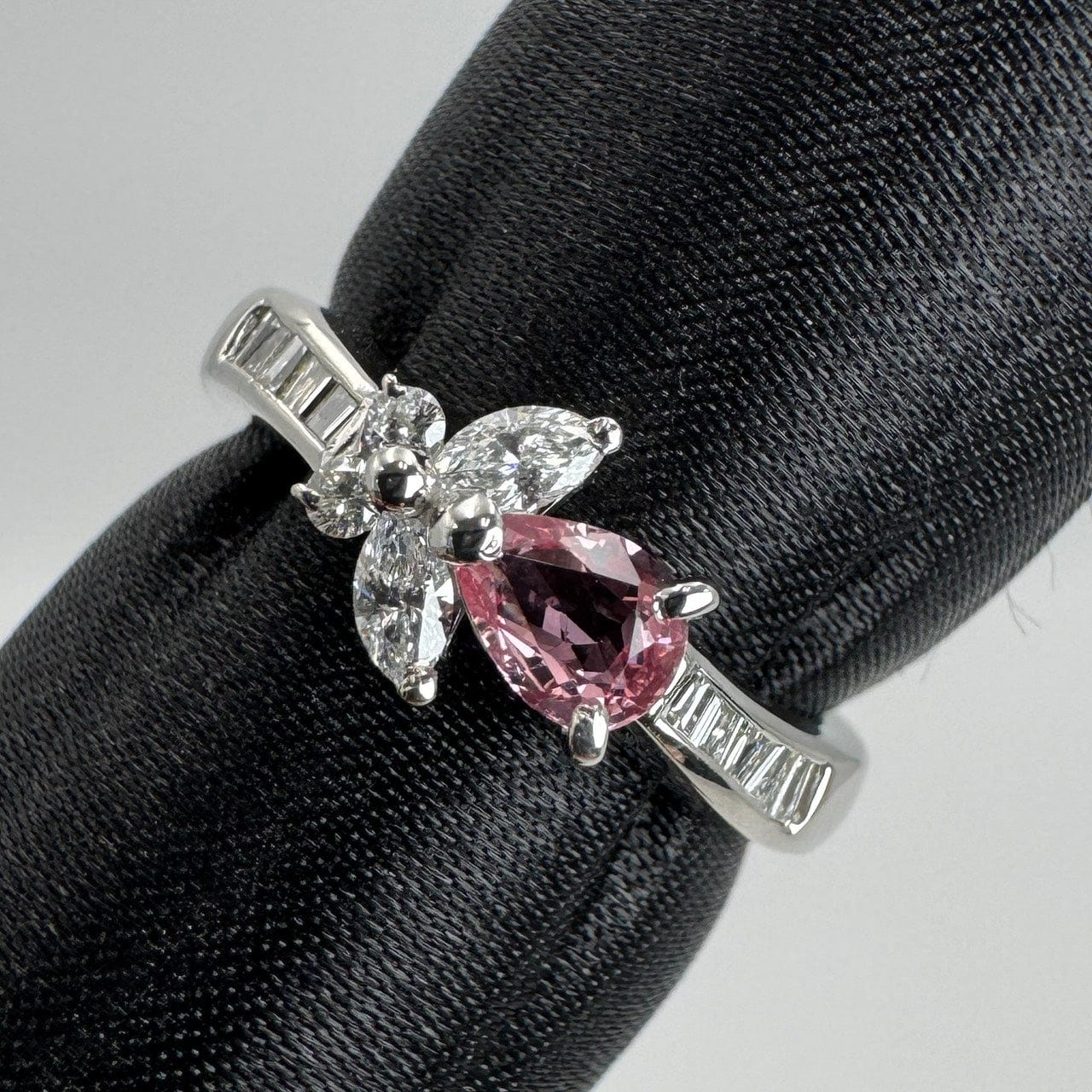 Luxury Promise Japan 49051 Pt900 Paparazzi S Ring PLP0.311 D0.29 5.5g Nihonhokan/Tsutsumi Certificate