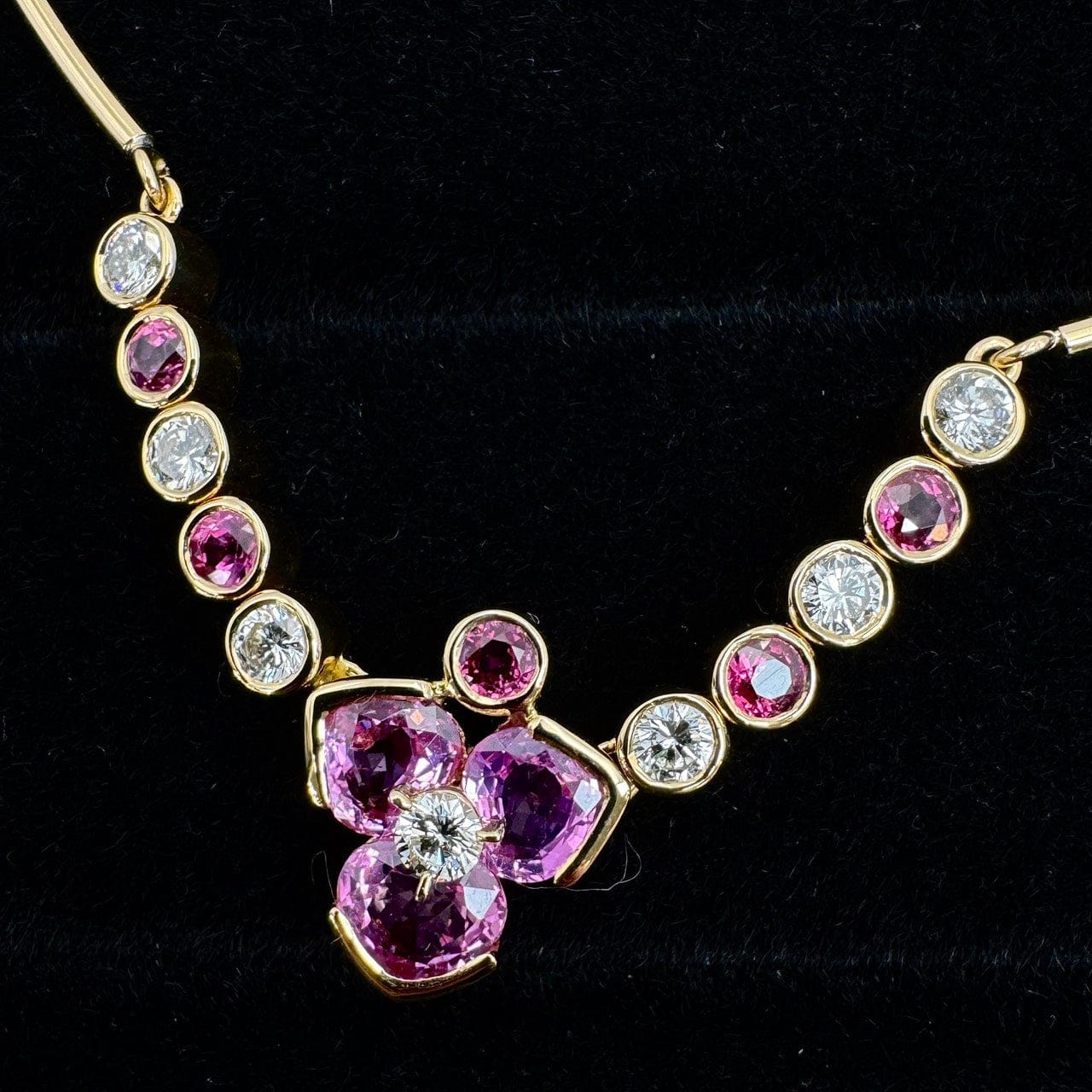 Luxury Promise Japan 49075 18K/K18 Pink Sapphire Necklace PS3.10 D0.95 1.03 19.1 Medium