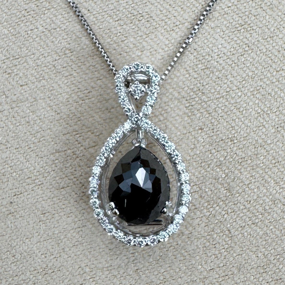 Luxury Promise Japan 49212 K18WG Black Diamond Pen Necklace D1.58 D0.16 3g