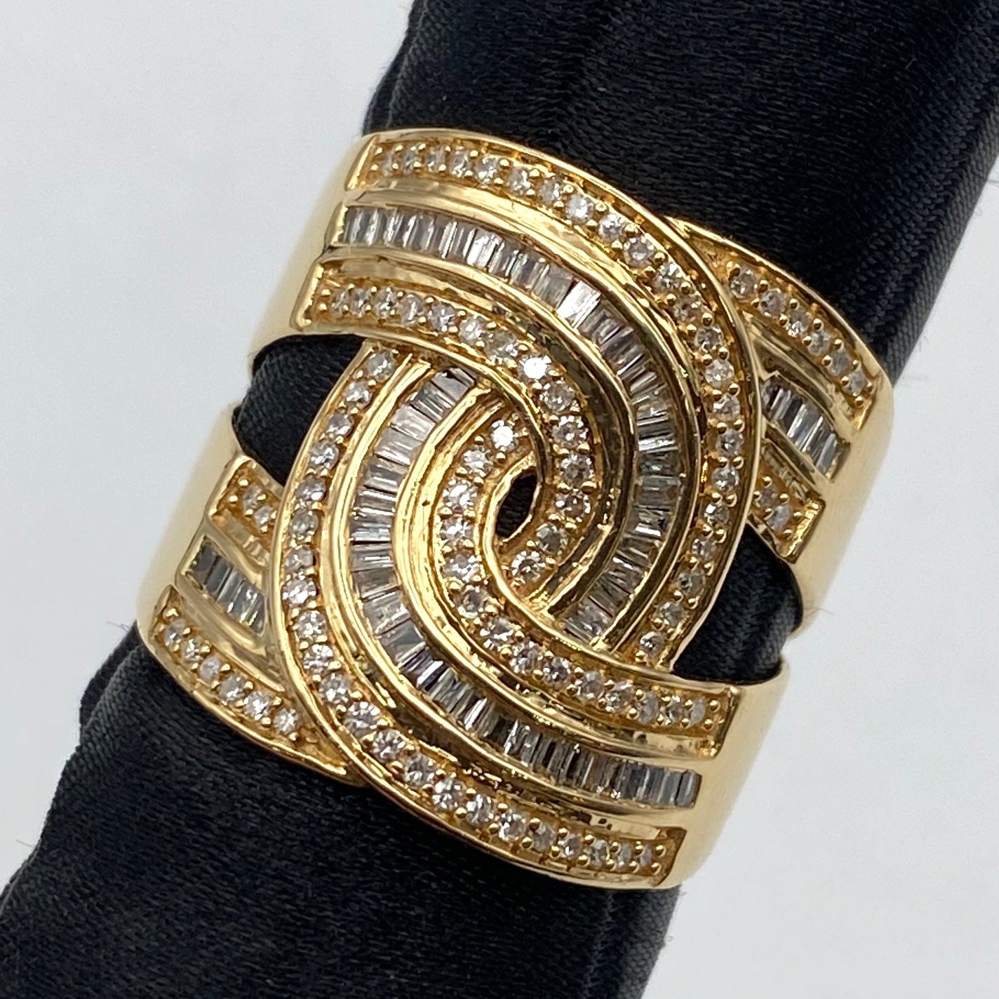 Luxury Promise Japan 49425 K18 diamond ring D0.65 6.3g US7