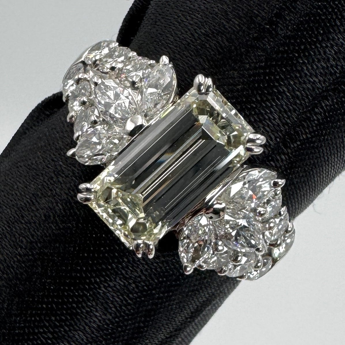 Luxury Promise Japan 49476 Pt900 Dial Ring D2.002 D1.13 8.1g