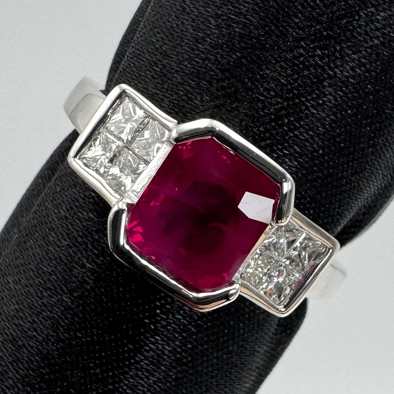 Luxury Promise Japan 49592 Burma K18/750 Ruby Ring PR1.71 D0.46 4.9 GRJ So/GIA