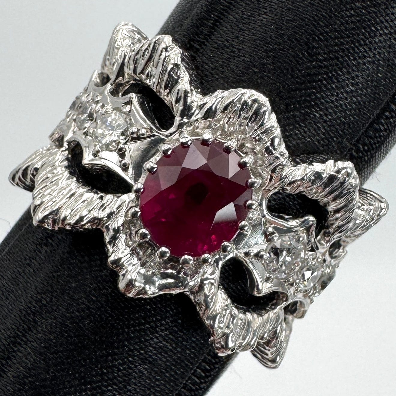 Luxury Promise Japan 49601 Myanmar Pt900 Ruby Ring R2.02 D0.52 25.6 China/Other Appraisal