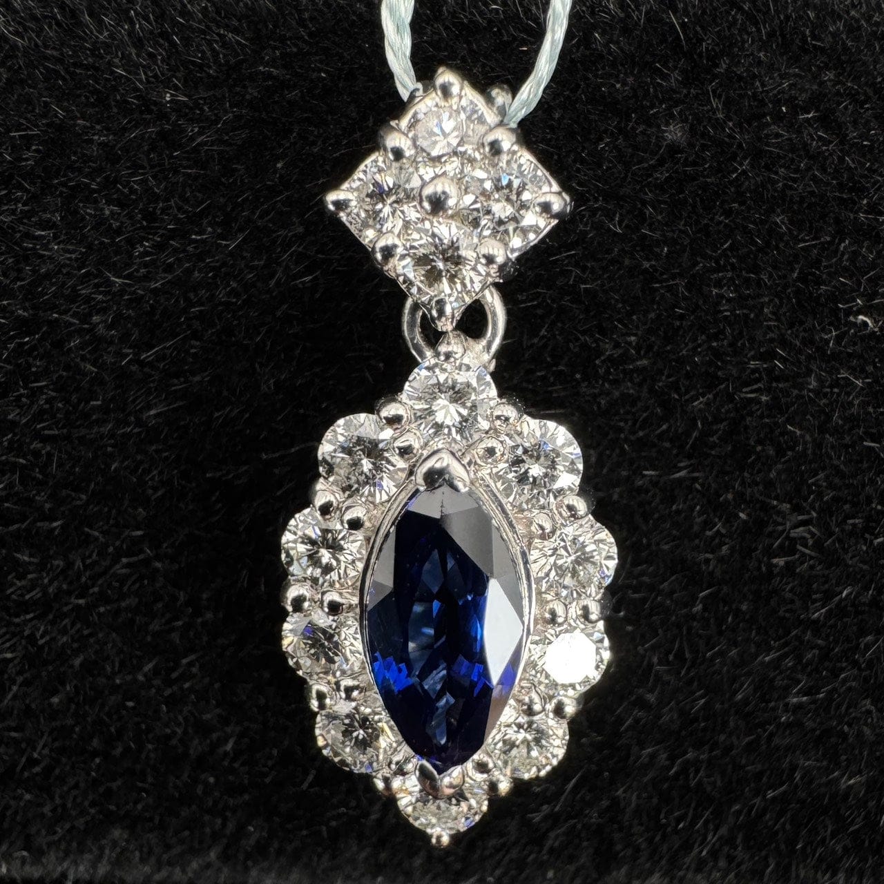 Luxury Promise Japan 49619 Pt900 Sapphire Pen Top S0.65 D0.60 2.2g