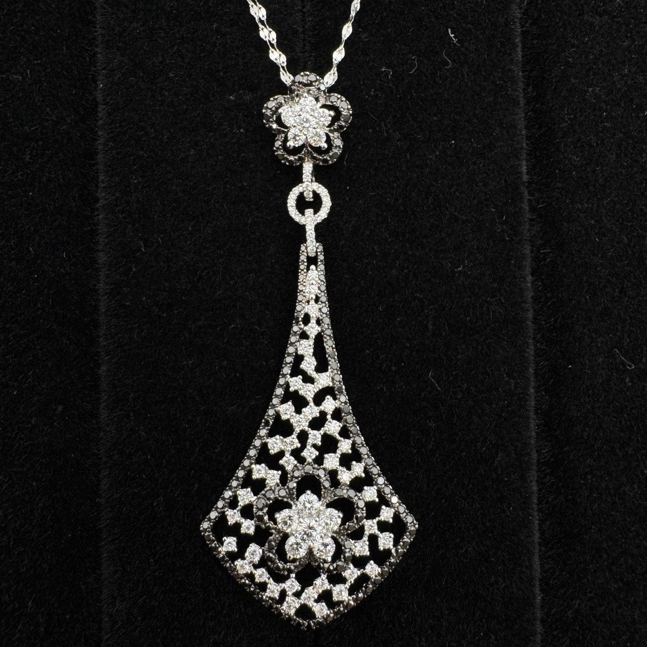 Luxury Promise Japan 49986 K18WG Black Diamond Necklace 1.32 D1.33 7.3g