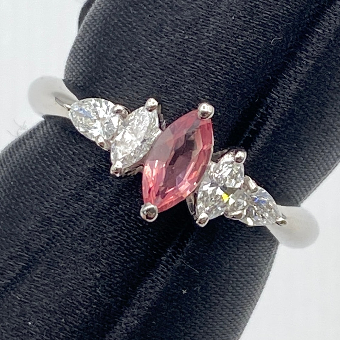 Luxury Promise Japan 50054 Pt900 Paparazzi Sapphire Ring PRS0.41 D0.36 5g He Jian