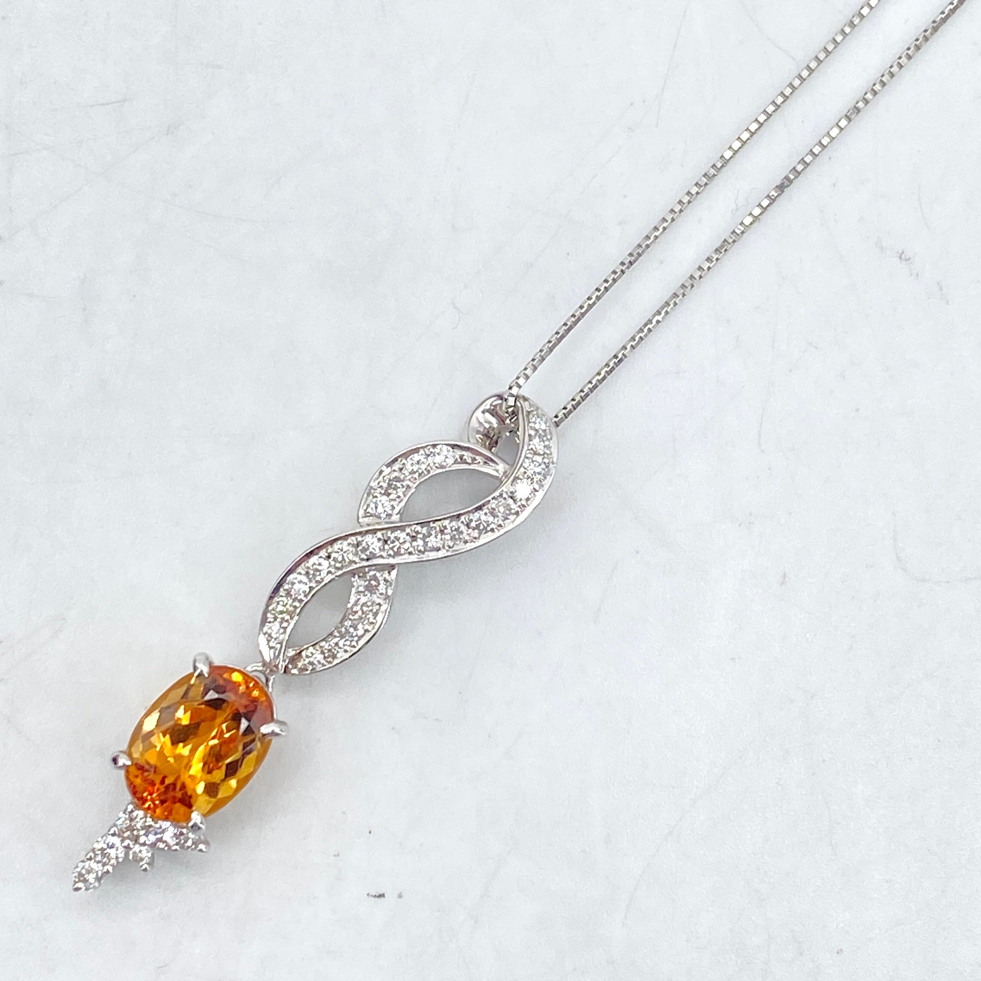 Luxury Promise Japan 50600 Pt900/Pt850 Imperial T Pennneck IPT3.88 D0.5 8.1g China-Soviet