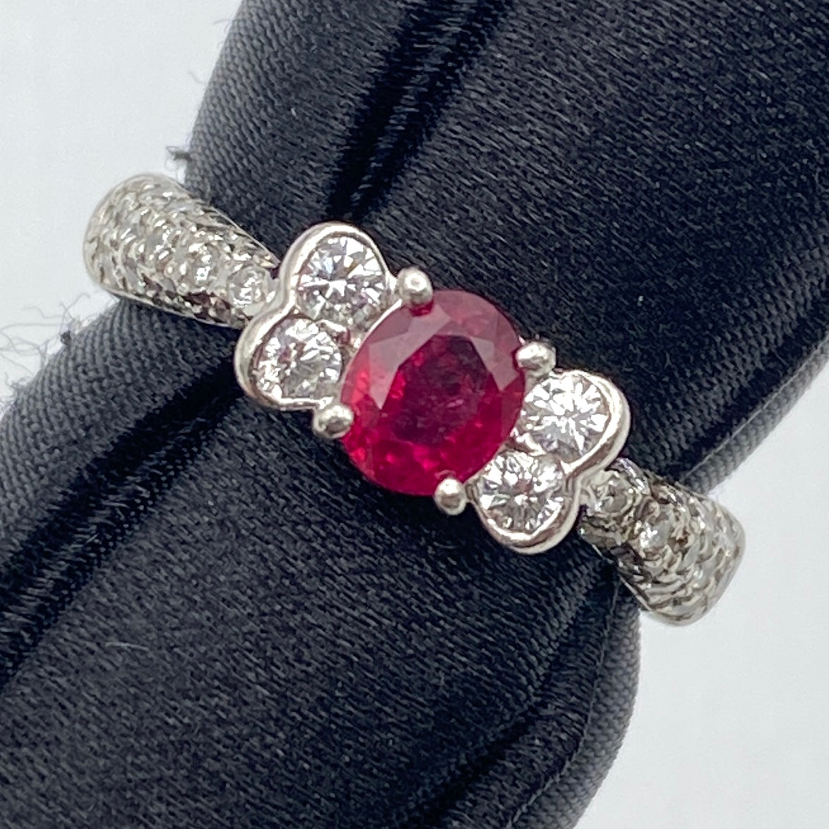 Luxury Promise Japan 50611 Pt900 Ruby Ring R0.66 D0.395 4.2g US5.5