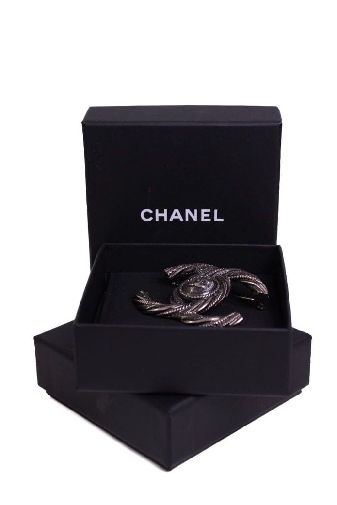 Luxury Promise Japan Chanel Metal Brooch Grey Metallic Onesize